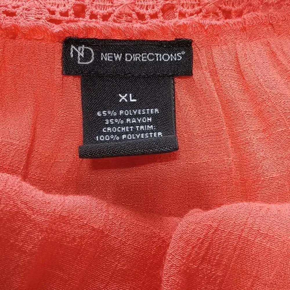 NEW DIRECTIONS 3/4 Sleeve  Crochet Detail Semi Sheer Blouse Size XL - Picture 5 of 8